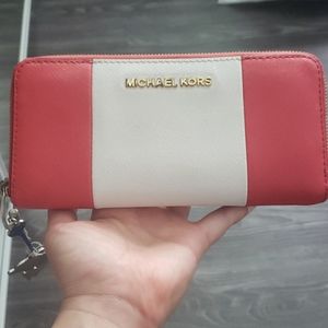 MK Spring Wallet